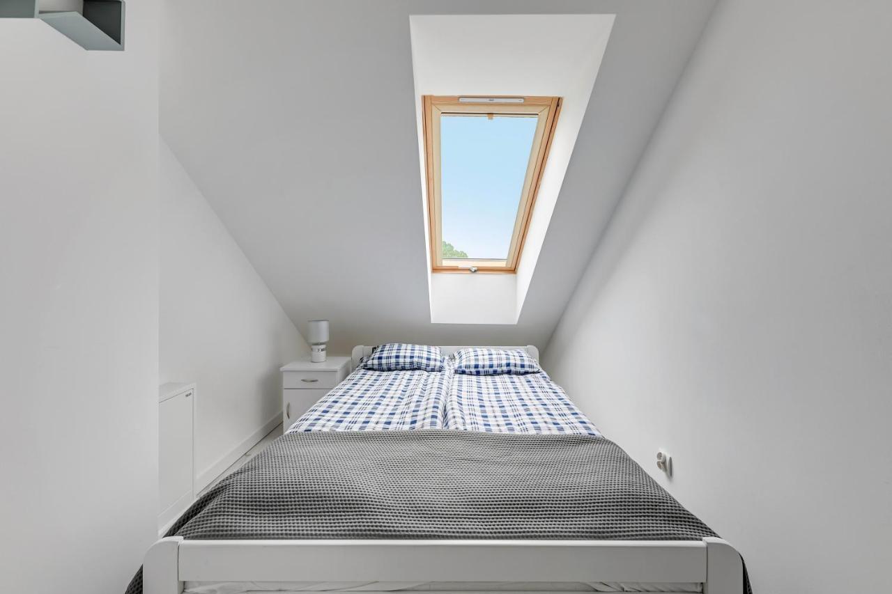 Piamola Park Apartment Jantar